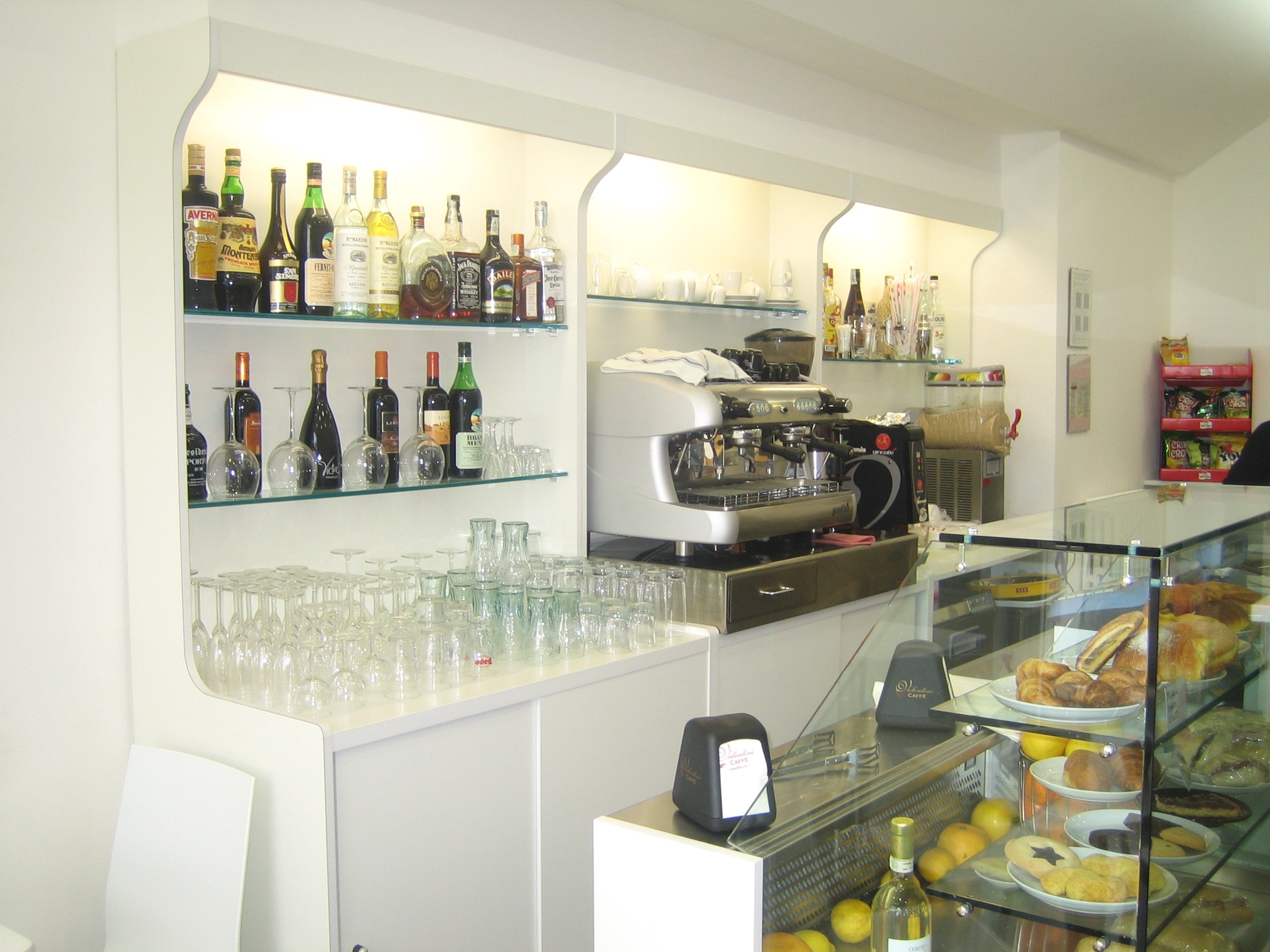 Arredamenti Per Bar Ristoranti Banchi Frigo Banchi Bar Vetrine Refrigerate Buffet Per Self Service Attrezzature Per Ristoranti E Bar Banchi Pizza Workstation Per Cocktail Banchi Per Macchina Caffe Lavabicchieri Lavastoviglie Cucine Per