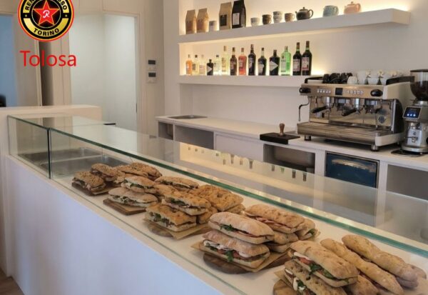 Arredamento bar di lusso